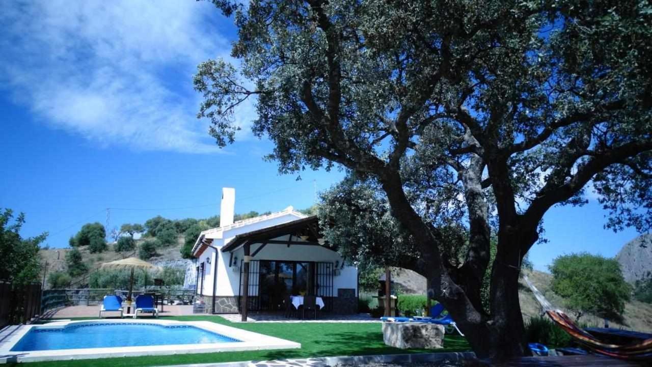 El Chaparro Сasa de vacaciones El Chorro
